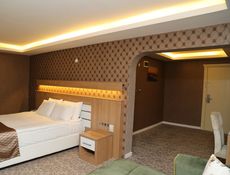 Suit Room