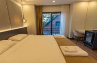 Standard Room - Partial Sea View