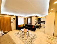 APARTAMENT TYPU STUDIO Z KRÓLEM KRÓLEWSKIM