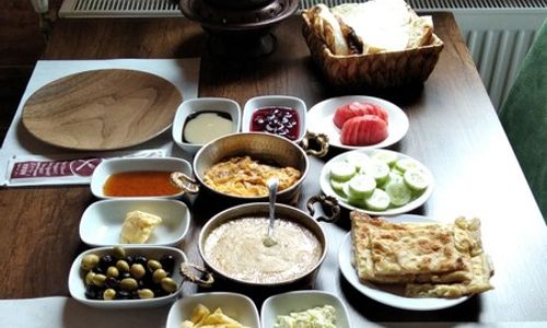 turkey/trabzon/caykara/karesteryaylasimigrorasotelrestaurant159655eb.jpg