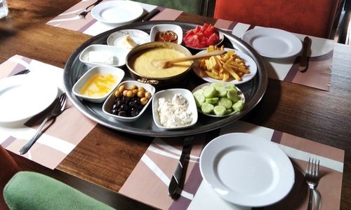 turkey/trabzon/caykara/karesteryaylasimigrorasotelrestaurant514b14c3.jpg