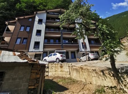 turkey/trabzon/caykara/uzungollivateras1e323966.jpg