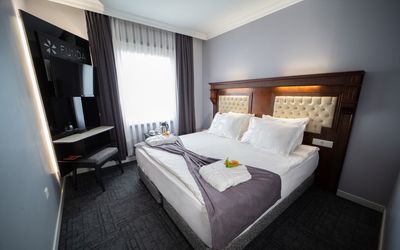 Funda Otel · 4