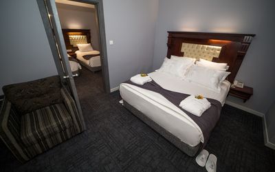 Funda Otel · 3