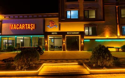 Macar Taşı Hotel & Restaurant · 3