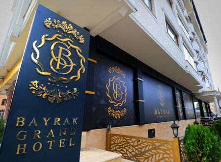 turkey/trabzon/ortahisar/bayrakgrandhotelc273c5b4.jpg