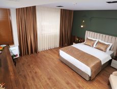 Deluxe Suite-Balkonlu