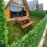 Mira Bungalov