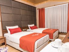 SUITE CON DUE CAMERE TETTO -306