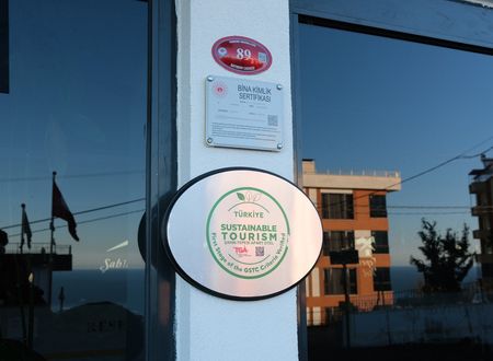 turkey/trabzon/sahintepesisuited0a4717d.jpg