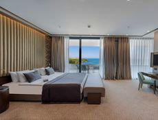 Deniz Manzaralı Junior Suite