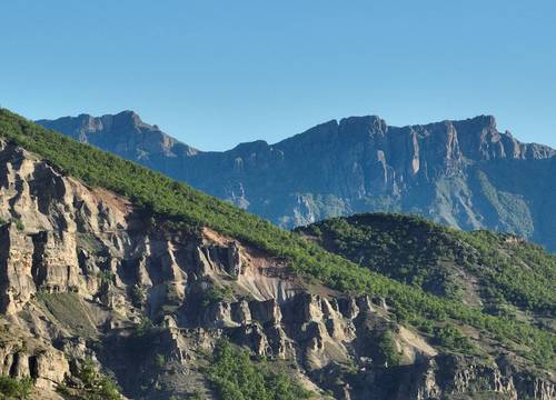 turkey/tunceli/ayrikvadiciftlikevi04c8c5b5.jpg