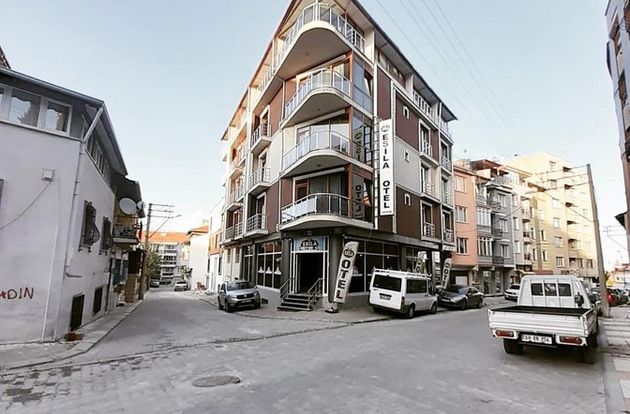 turkey/usak/asrinapartoteld46dec21.jpg