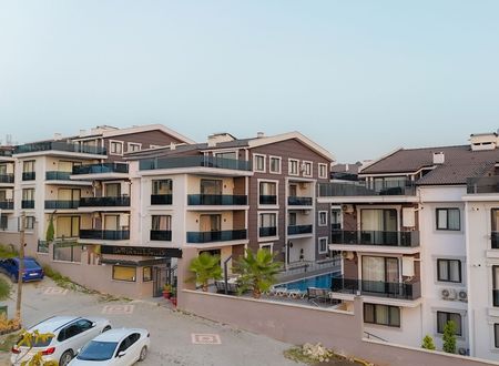 turkey/yalova/flowercitysuits1f8b8412.jpg