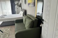 KAMERS MET BALKON EN BANK