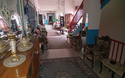 mai Ak  pansiyon · 3