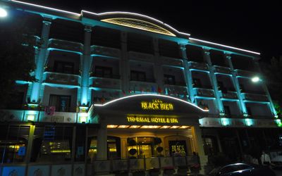 Black Bird Thermal Hotel & Spa · 3