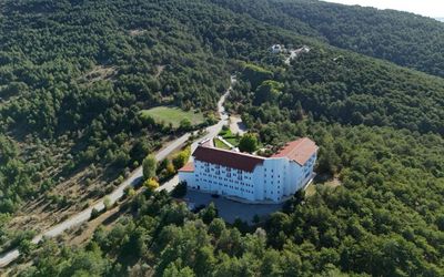 Yozgat Çamlik Hotel Restaurant · 5
