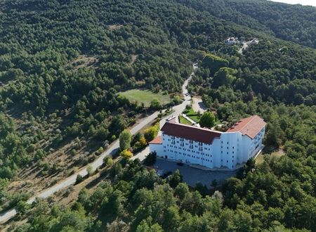 turkey/yozgat/yozgatcamlikhotelrestaurant7f32a4cf.jpg