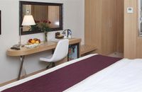 Делукс стая - единична стая с голямо легло