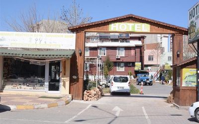 Komageneiz Hotel · 3
