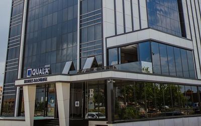 Quala Hotels · 4