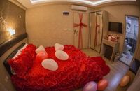 Honeymoon Room