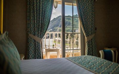 Hatunca Otel & Restaurant · 4