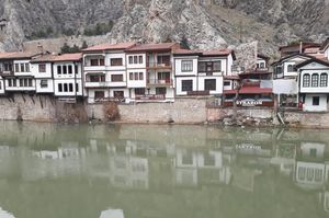 turkiye/amasya/amasyamerkez/sehrizade-yalisi-451f3a73.jpg