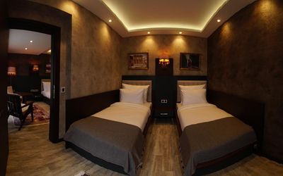 Kahra Otel · 5