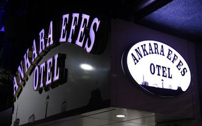 Efes Oteli · 2