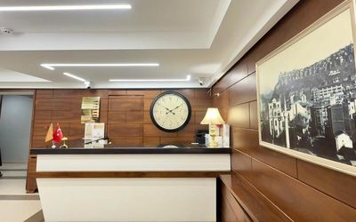 Berlitz Otel · 4