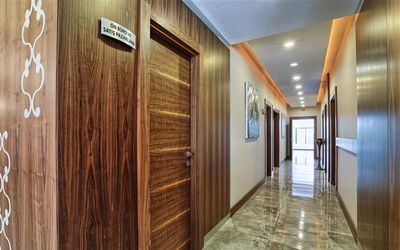 City Hotel Residence · 4
