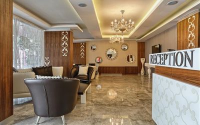 City Hotel Residence · 3