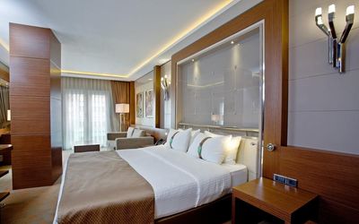 Holiday Inn Ankara-Kavaklidere · 4