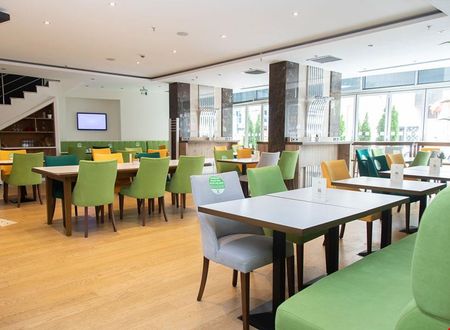 turkiye/ankara/cankaya/holiday-inn-kavaklidere_9e6e560a.jpg