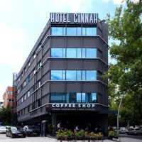 Hotel Cinnah