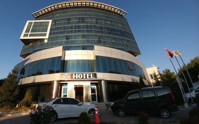 Laçin Park Hotel · 3