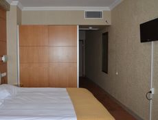 Pokój z łóżkiem typu king-size