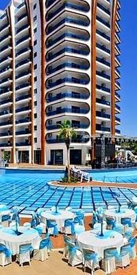 Azura Park Residence