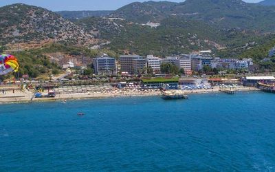 Beach Club Doganay Hotel · 5