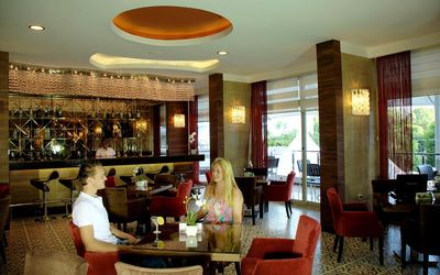Grand Okan Hotel · 4