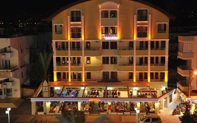 Mitos Apart Hotel · 4