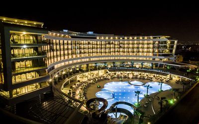 Xoria Deluxe Hotel · 5
