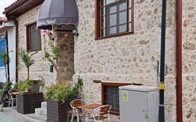 La Casa Carina Otel · 4