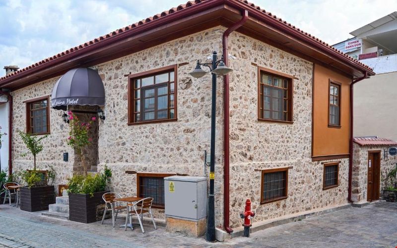 La Casa Carina Otel · 1
