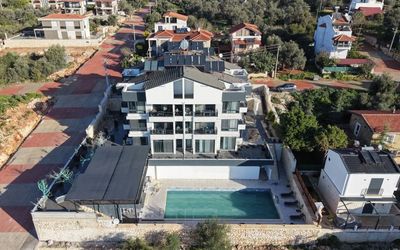 Beyaz Kosk · 5