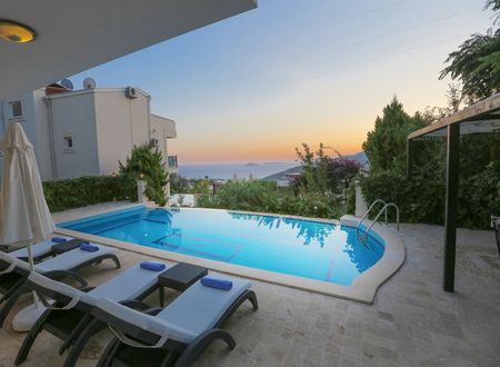 turkiye/antalya/kas/100cd27157d2367455c952e16b71dd67df0.jpg