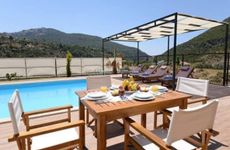 turkiye/antalya/kas/1332861b65a741548fc77fa7caf52d037c07ed27757d47e79b983c0b1b060251.jpg