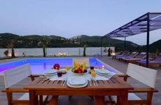 turkiye/antalya/kas/1f4345670f4e422ba148350d941d6237a2d7fe19eb5c42ed82aabbb61acf240f.jpg
